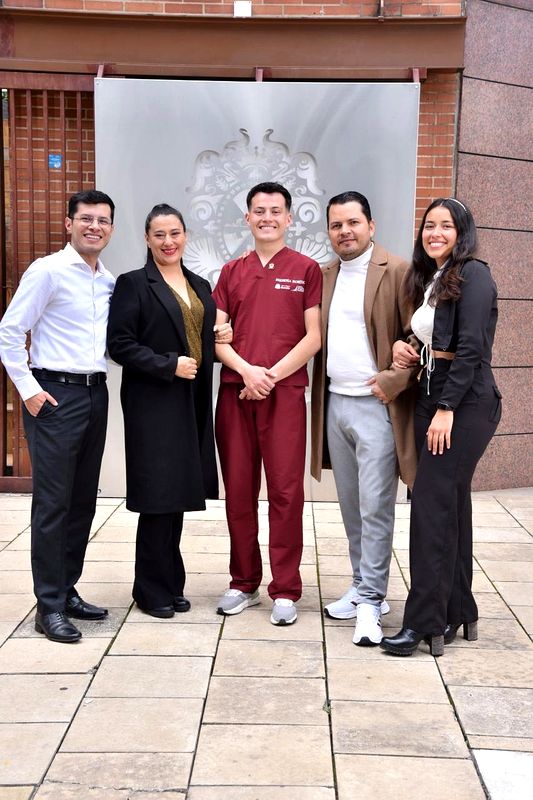 Familia completa en el Rosario